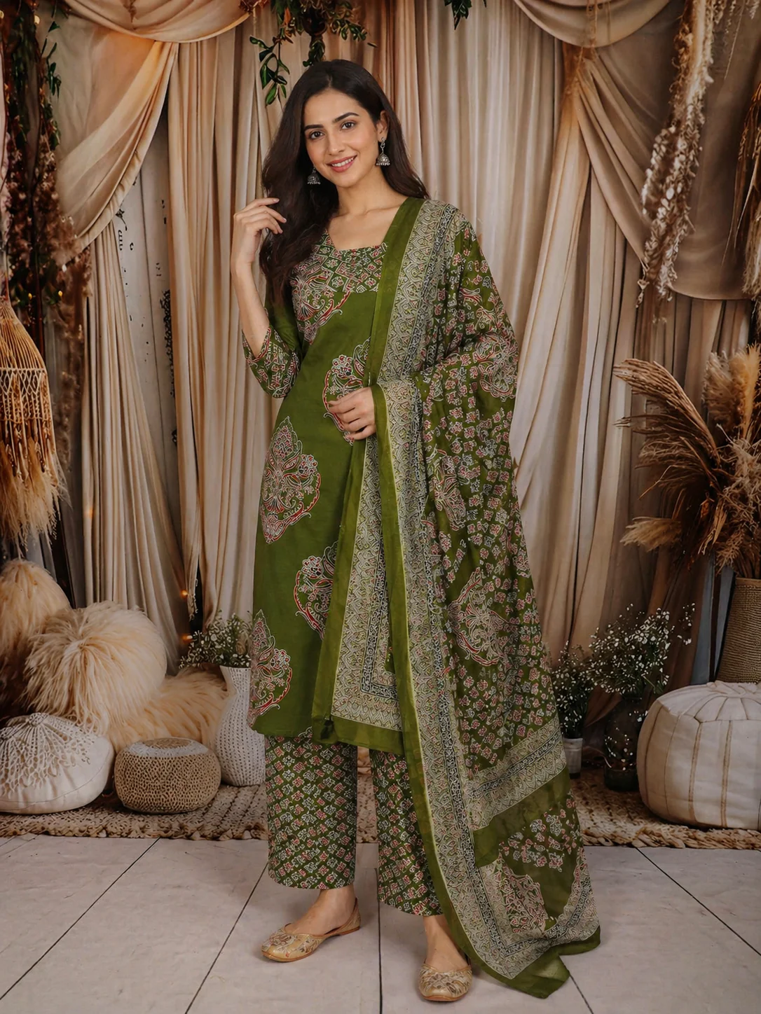 Muted Olive Green Kalamkari Printed Design Cotton Straight Cut Salwar Suit with Dupatta